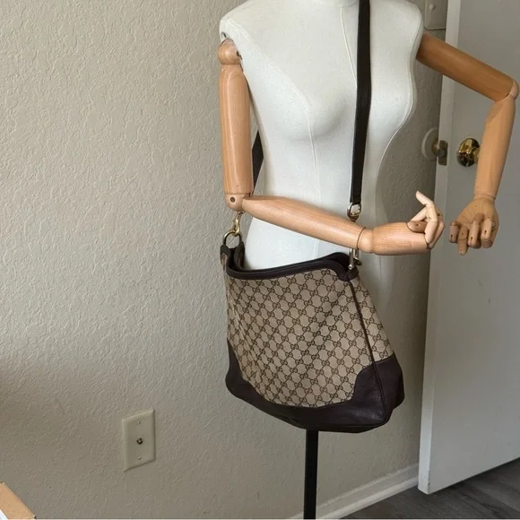 🔥SALE🔥💎GUCCI MONOGRAM MEDIUM DIANA BAMBOO SHOULDER BAG / GUARANTEED AUTHENTIC 💎 - Picture 13 of 14